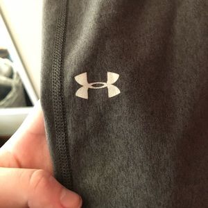 Grey under armor leggings
